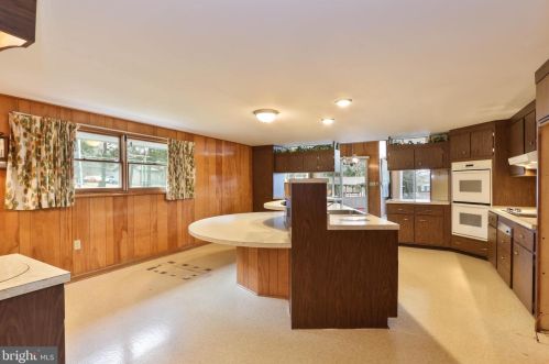 671 Mill St, Palmerton PA  18071-9770 exterior