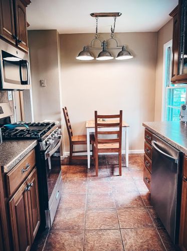 2933 98th St, Hammond IN  46322-3349 exterior