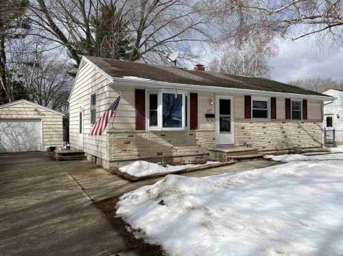 222 Platten St, Green Bay, WI 54303-1937