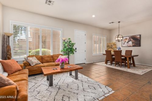 1906 Olive Way, Chandler, AZ 85248-4255