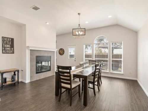 5064 San Jacinto Dr, Fort Worth TX 76137-5537 exterior