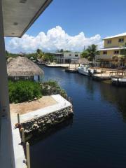 128 Dove Ave, Plantation Key FL  33070-3003 exterior