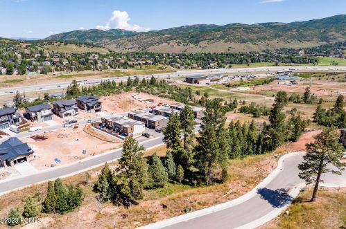 4060 Crest Ct, Park City UT  84060-7913 exterior