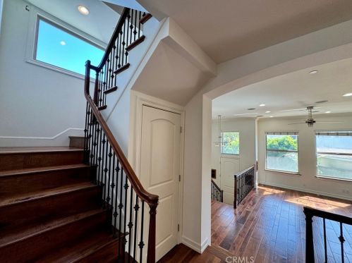 208 Calle Miramar, Redondo Beach CA  90277-6206 exterior