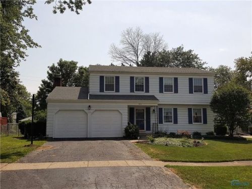 632 Stacey Ln, Maumee, OH 43537-2429