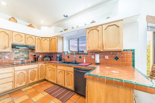 2620 Camino De Oeste, Tucson AZ 85746-9092 exterior