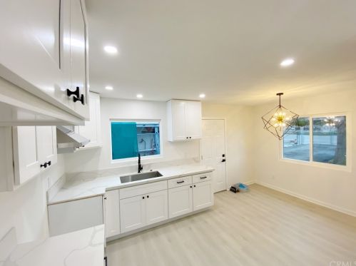 7834 Del Rosa Ave, San Bernardino, CA 92410-4657