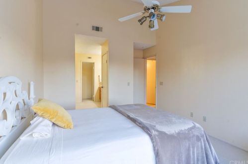 428 Bellbrook St, Covina CA 91722-2904 exterior