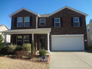 830 Crk Oak Dr, Murfreesboro TN  37128-3548 exterior