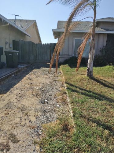 6537 Nicholas Dr, Winton, CA 95388-9275