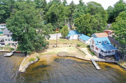 99 Lk Shr Dr, Northwood NH  03261-3707 exterior