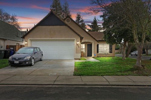 1804 Elleby Ct, Modesto CA  95355-8658 exterior