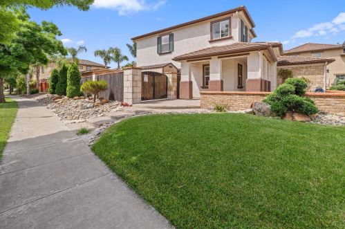 576 Bramblewood Ave, Lathrop CA 95330-9370 exterior