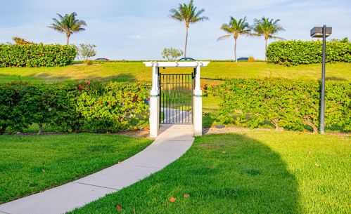 1805 Mainsail Cir, Jupiter FL  33477-1416 exterior