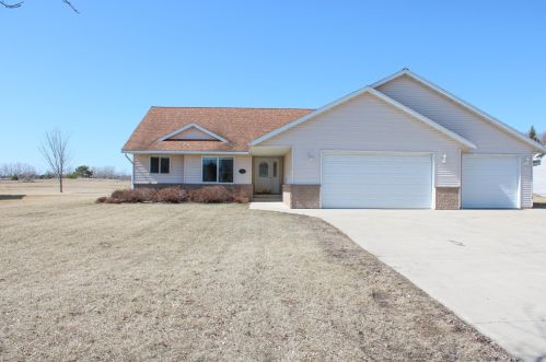 1810 Summer Ln, Alex, MN 56308-4753