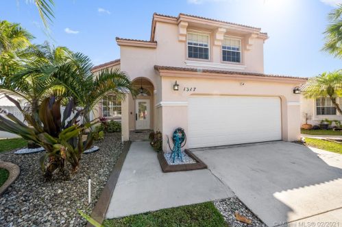 1317 156th Ave, Hollywood FL  33028-1664 exterior