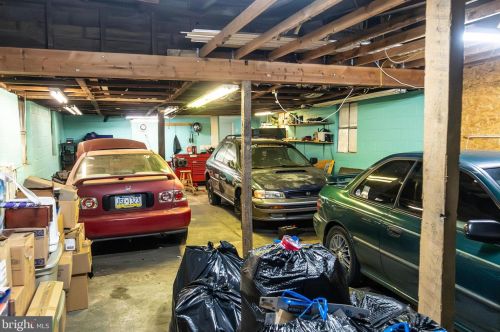 350 Maple Ave, Hanover PA  17331-5124 exterior