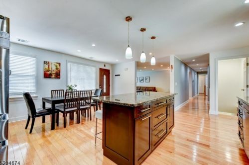 15 5th Ave, Manville NJ  08835-1321 exterior