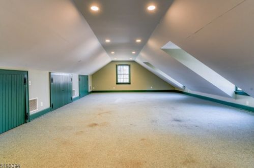 502 Van Beuren Rd, Morristown NJ  07960-6458 exterior