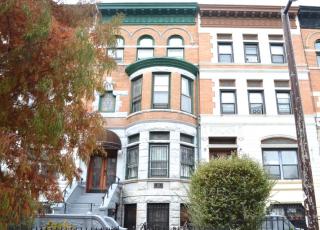 926 Saint Marks Ave, Brooklyn, NY 11213-2003