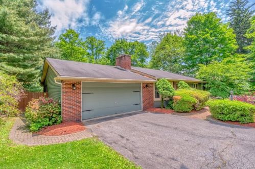 410 Old Post Rd, Marlborough NY  12542-6232 exterior