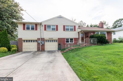 5220 Cather Rd, Springfield, VA 22151-3718