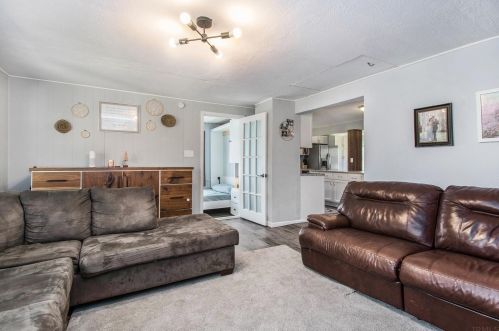 2404 Normandy Dr, Mishawaka IN  46545-3914 exterior