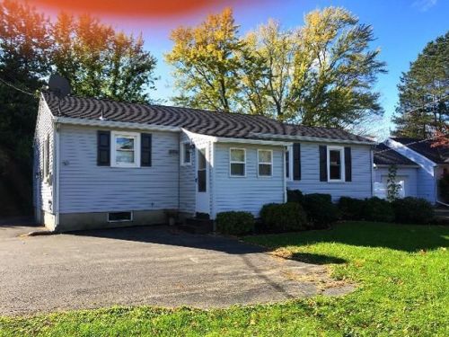 50 Chestnut St, Fredonia NY  14063-1631 exterior