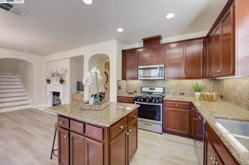 3234 Browntail Way, San Ramon CA  94582-5242 exterior