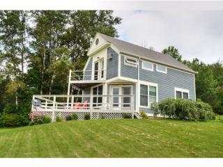 244 Orchard Commons Rd, Mechanicsburg, VT 05461-8997