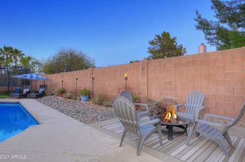 20813 17 Ave, Phoenix AZ 85027-3518 exterior