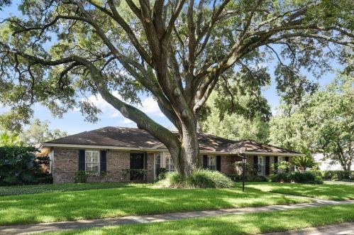 1062 Campbell St, Orlando, FL 32806-7040