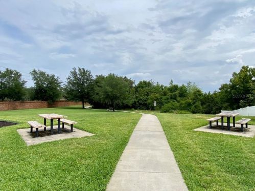 8485 Leeland Archer Blvd, Orlando FL 32836-8833 exterior