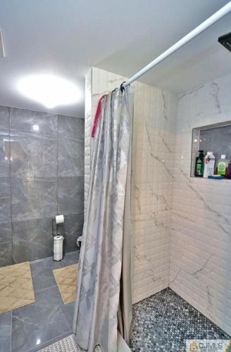 16 Dayton Cres, Bernardsville NJ  07924-2704 exterior