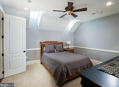 226 Valley Ridge Rd, Haverford PA  19041-2029 exterior