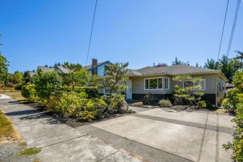 1221 8th Ave, Olympia, WA 98501-1615