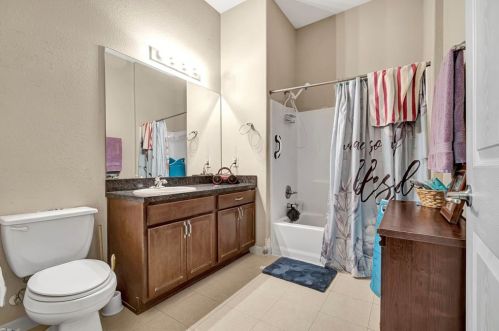 4210 Church St, Galveston TX  77550-1118 exterior