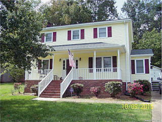 1302 Creekview Dr, Gastonia, NC 28052-9158