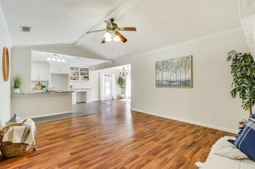 2012 Paisley St, Denton TX  76209-4755 exterior