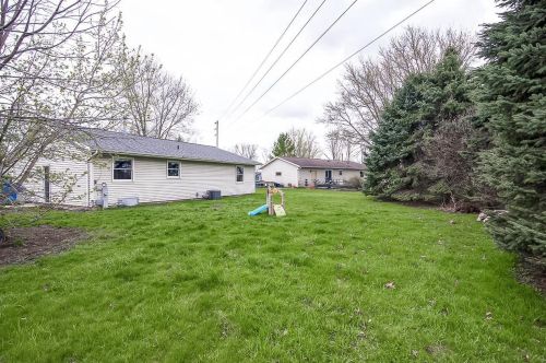 500 Countryaire Ct, Watertown WI  53094-6050 exterior