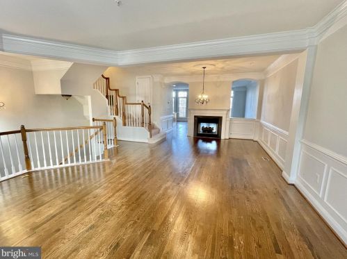 18512 Perdido Bay Ter, Leesburg, VA 20176-7405