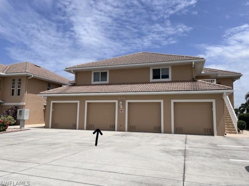 917 47th Ter, Cape Coral, FL 33914-4345