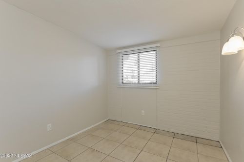 6633 Mary Dr, Tucson AZ  85730-1650 exterior