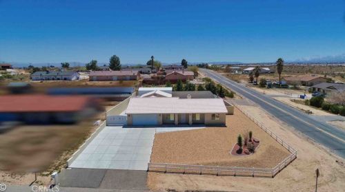 14605 Pavo Ct, Victorville, CA 92394-1138