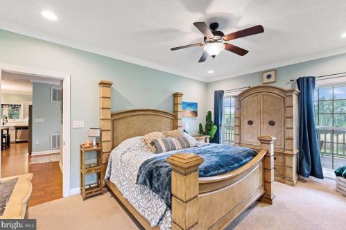 3098 Hamburg Rd, Edinburg VA  22824-3093 exterior