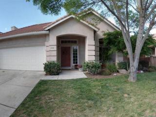 2531 Rio Gabriel St, Riverbank, CA 95367-9690