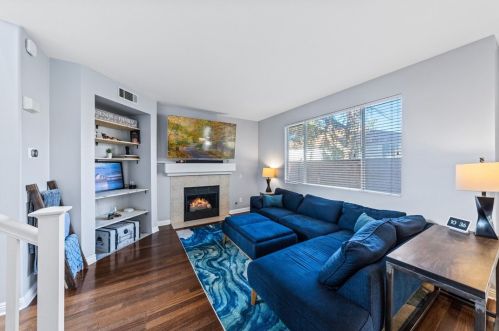 30060 Manzanita Ct, Temecula CA  92591-5546 exterior