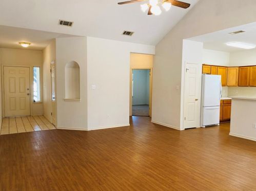15113 Flamingo Dr, Austin TX  78734-4705 exterior