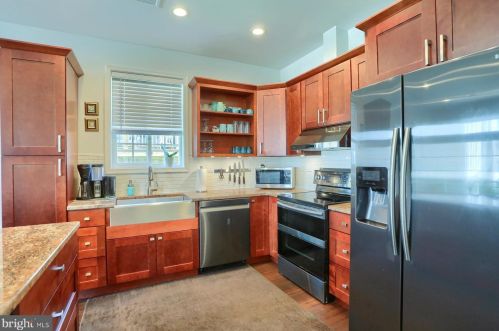 404 Coover St, Navy Sup Dpt PA  17055-4225 exterior