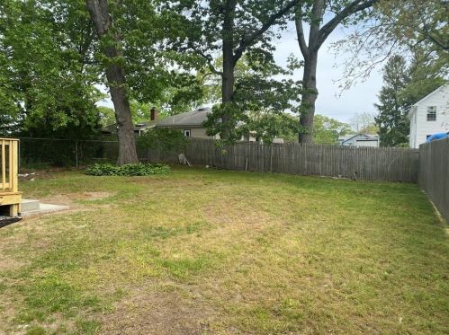 93 Hazard Ave, Warwick RI  02889-9403 exterior